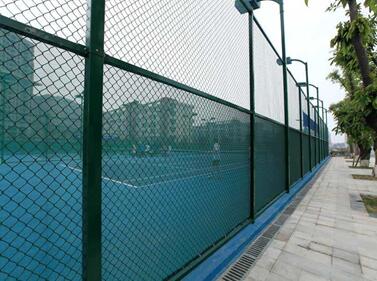 球場圍網(wǎng).jpg 球場圍網(wǎng).jpg