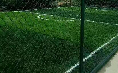 球場圍網(wǎng).jpg
