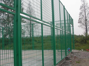 球場圍網(wǎng) 球場圍網(wǎng)